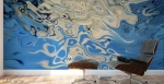 stampa murale con forma fluida bianca centrale su sfondo fluido blu su parete di studio